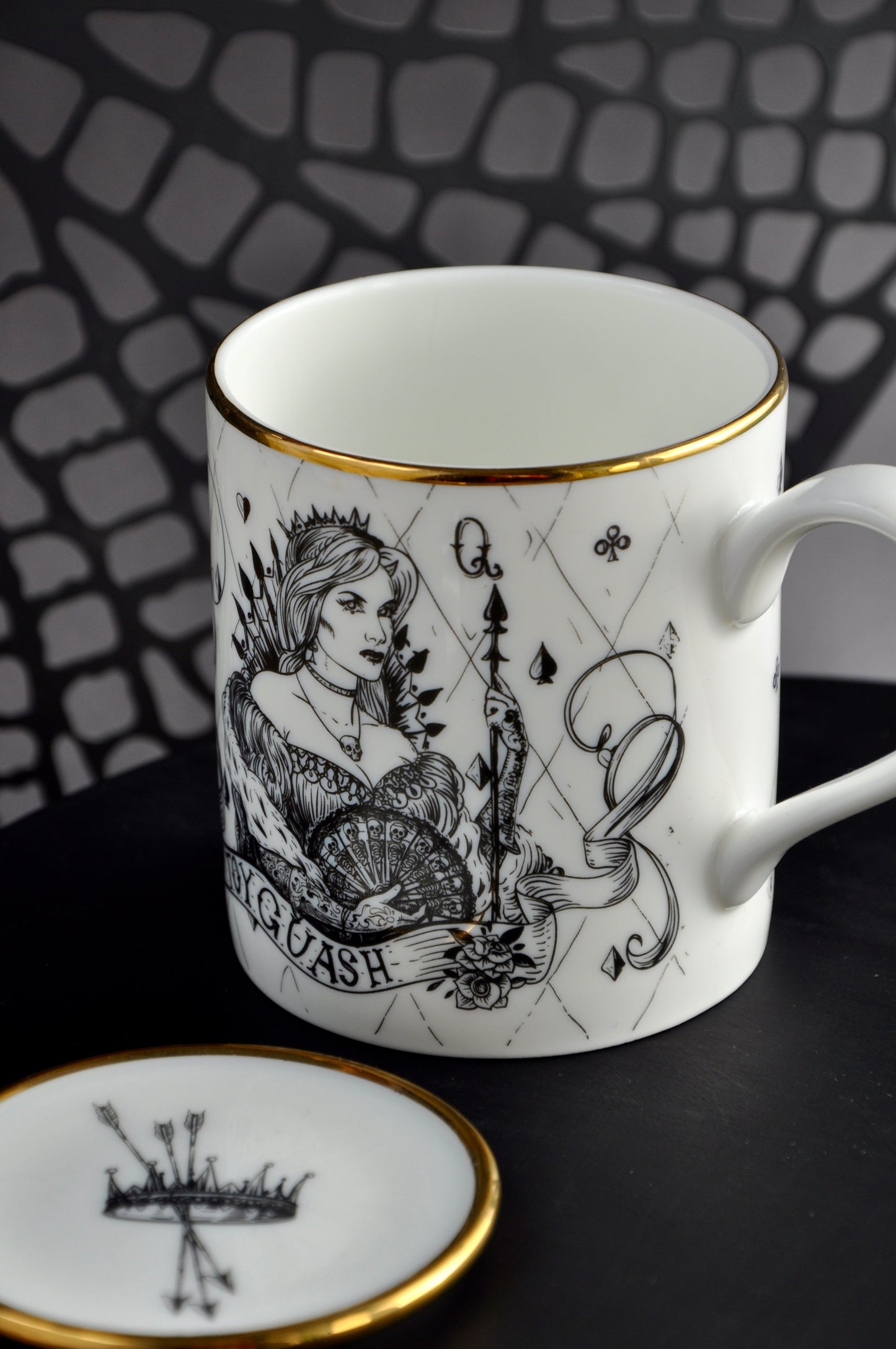 CERAMIC MUG • QUEEN OF ♠