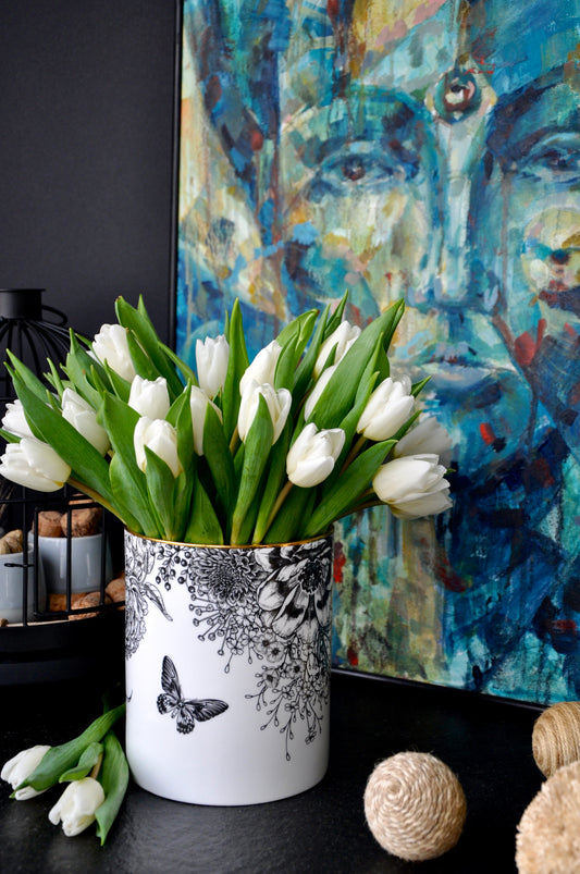 CERAMIC VASE • 22ct gold rim