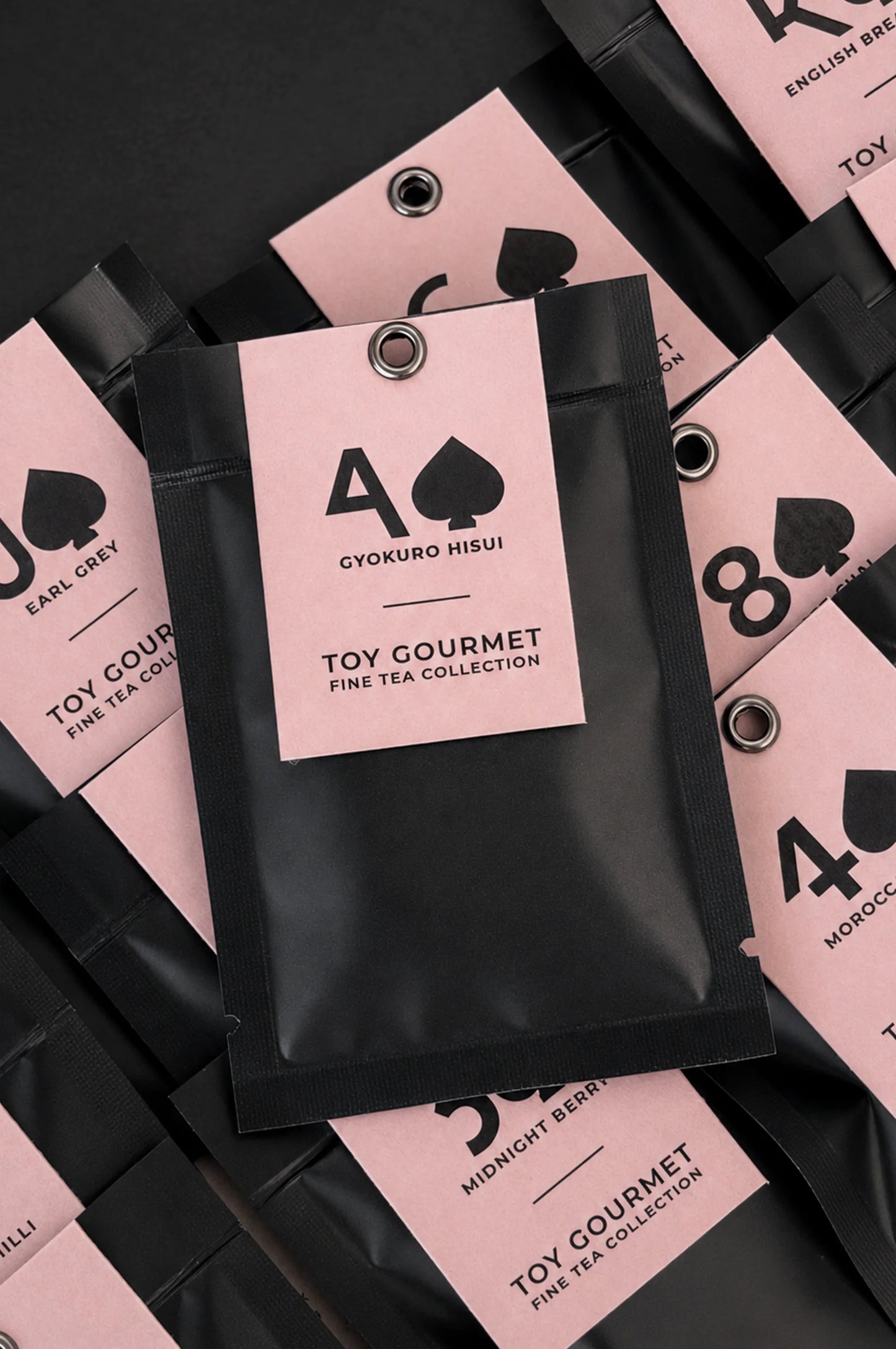 Individual loose leaf tea sachets from the Toy Gourmet tea sampler collection