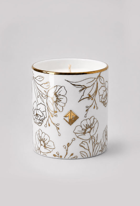 Pepper & Vetiver scented candle in a Blossom fine bone china vessel on a light grey background