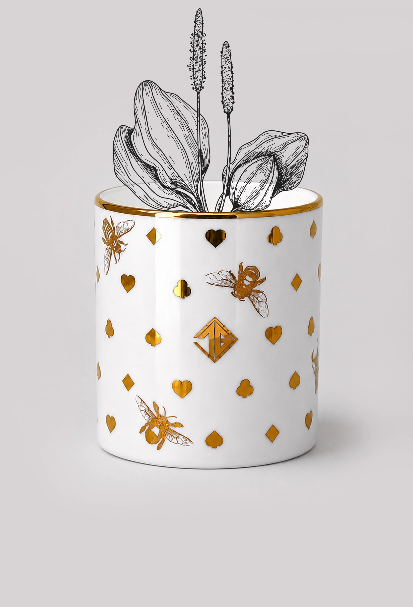 fine bone china pot showcasing the botanical illustration and 22ct gold accents.