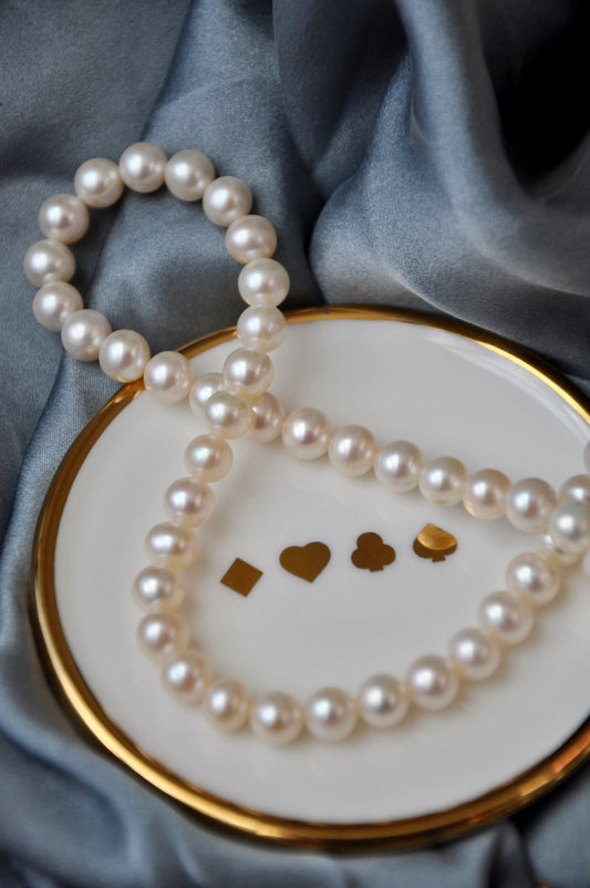 Fine Bone China Trinket Dish for Necklace with 22ct Golden suit  Detailing 