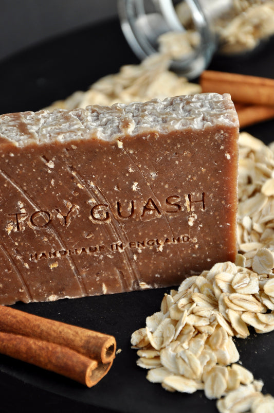 CINNAMON & OAT SOAP BAR