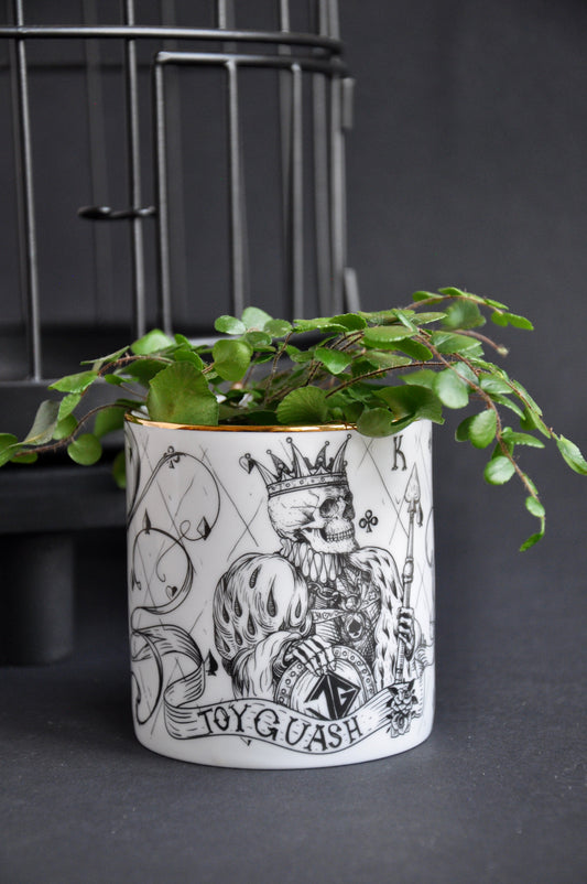 KING OF ♠ • MINI POT